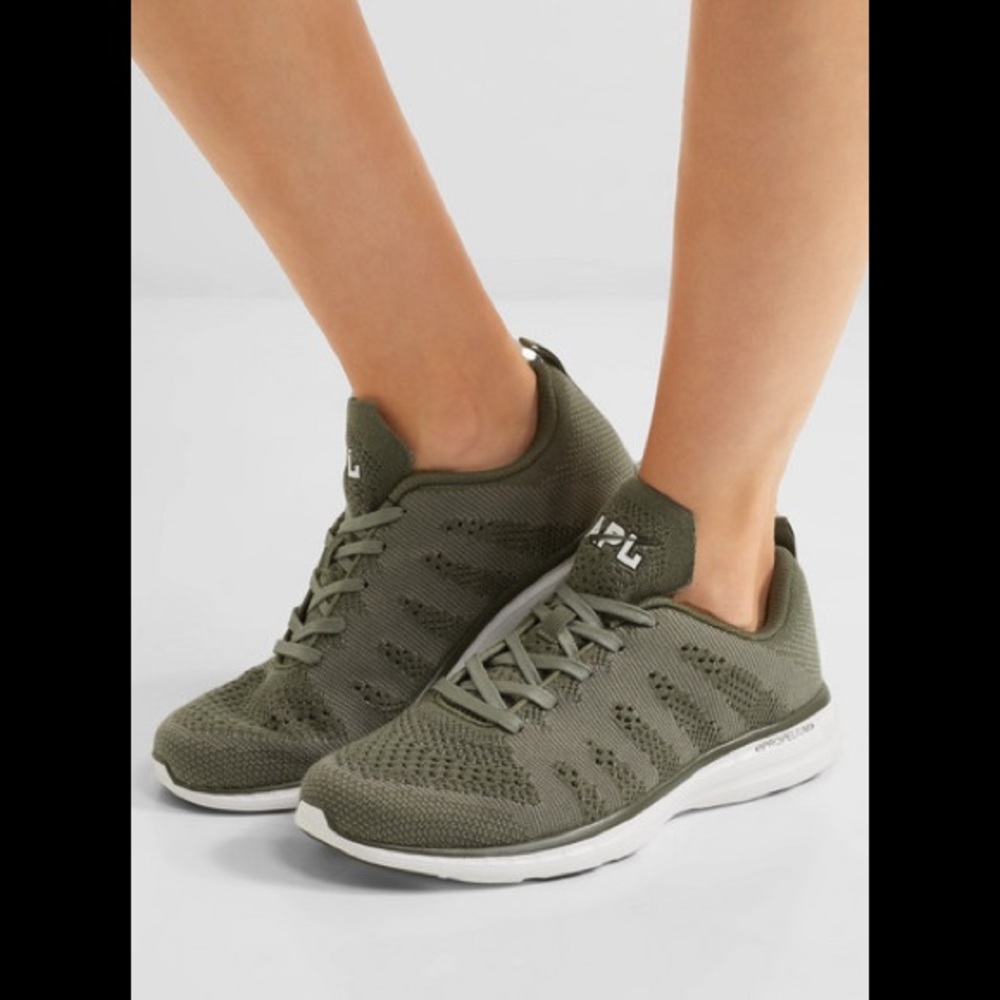 APL Techloom Pro Cashmere Blend Sneakers